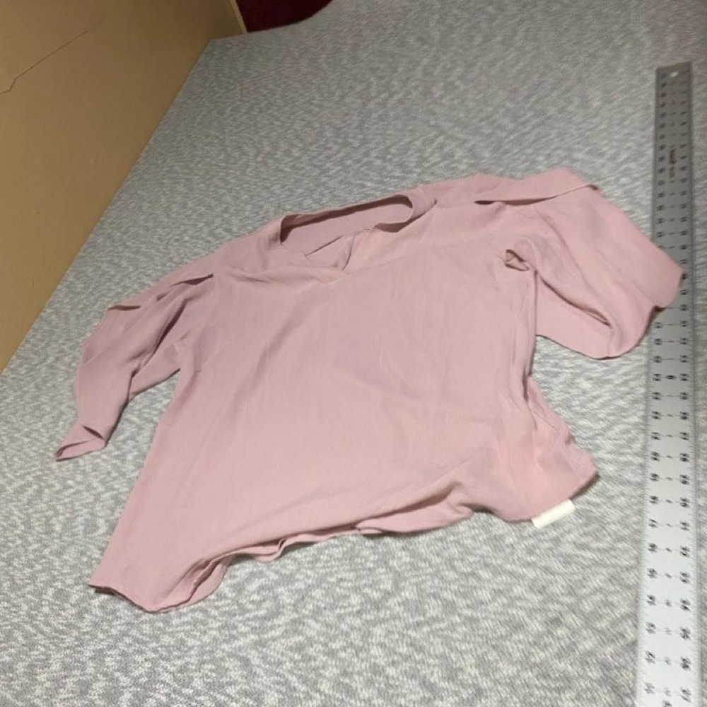 Luyaa Pink blouse with ruffled sleeves women XL. NWT. SKU-B394